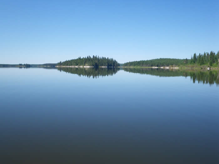 Solo Canoeing the Middle Churchill River